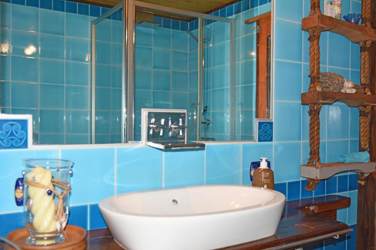 Splendida In Riva Al Mare Villa *
