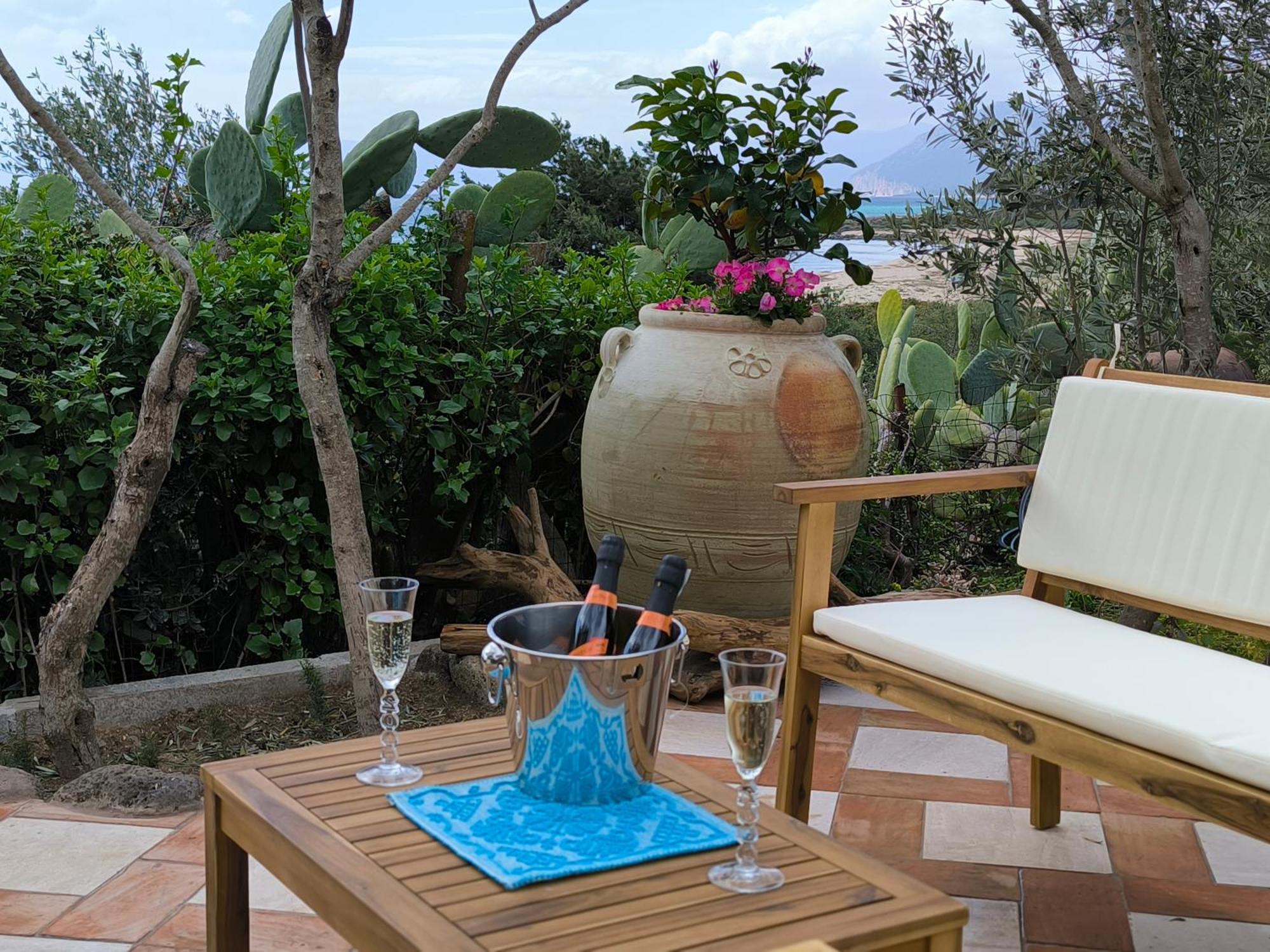 Villa Splendida In Riva Al Mare Orosei